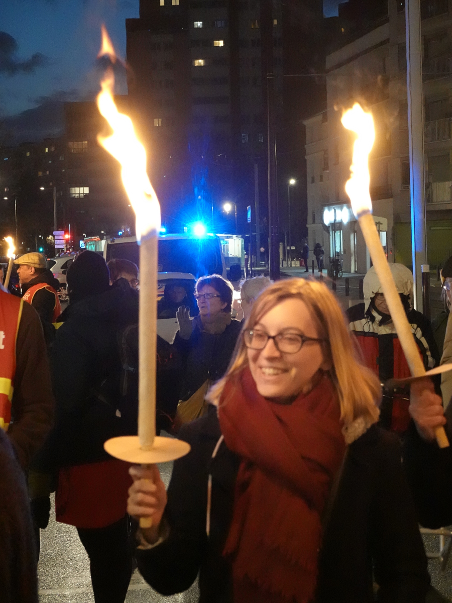 Flambeaux6mars060320200087.jpg