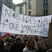 nos vies valent plus que leurs profits