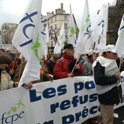 CPE28mars06193