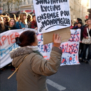 Manif lycéenne pour les sans-papiers