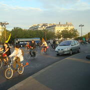 Manifestation cycliste le 22 septembre 2007 à la place de l'étoile
