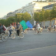 Place aux vélos !