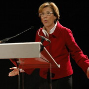Meeting Japy (187 visites) Meeting pour un référendum sur le traité européen, Gymnase Japy, 27 novembre 2007, Marie-Noëlle... Meeting Japy