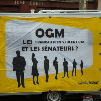 Rassemblement loi sur les OGM du 5.02.2008