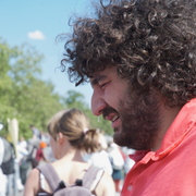 Mouloud (Canal+) gazé