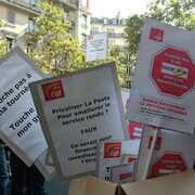 MANIF LA POSTE 230908