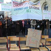22/03/07 Pas de chaise vide à l'école