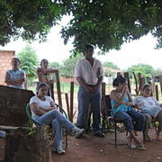 Paraguay  Commission de voisins à Capiata