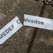 Caen, devant le siège du MEDEF