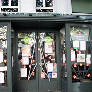 Lutte au restaurant Oscar, Blv beaumarchais, Paris