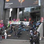 Grevistes sans papiers à l'Opéra bastille