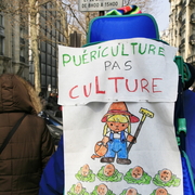 Pas de bébés à la consigne, manif Paris 11 mars 2010-19