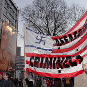 Non à la guerre en IRAK, manifestation à PARIS