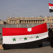 Contre la guerre en IRAK, manifestation à PARIS