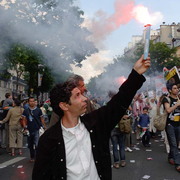 Contre la venue de Bush en France le 5/06/04