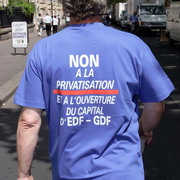 Manifestation contre la privatisation des services publics à Paris