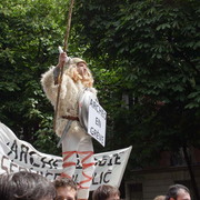 Manifestation à Paris pour la sauvegarde du régime de retraite