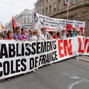 Manifestation à Paris pour la sauvegarde du régime retraite