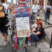 Manifestation à Paris pour la sauvegarde du régime retraite