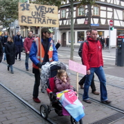 Poucette en poussette.