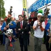 Jean-Luc Mélenchon et la fanfare Zeko