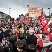 sur la place de la Bastille
