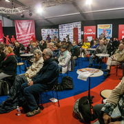 Stand des élus communistes