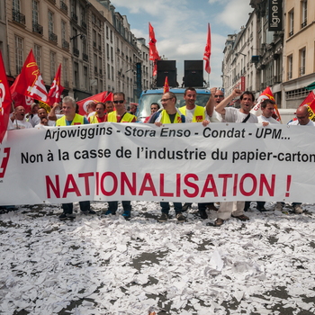 EMPLOI