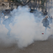 Lacrymos socialistes