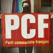 PCF en noir et rouge