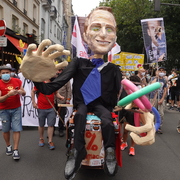 Macron