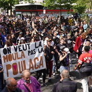 On veut la moula