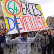 Excès de vieillesse