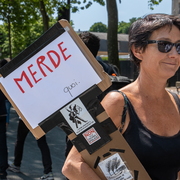 En un mot…