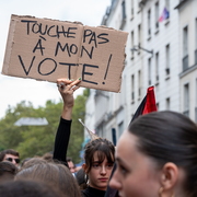 Touche pas