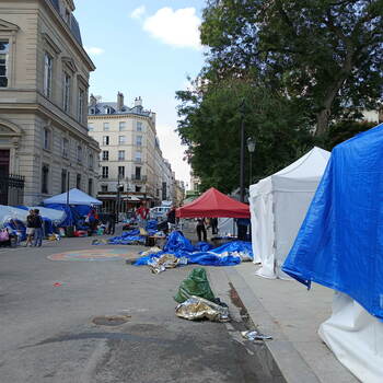 campement sans abris à Paris