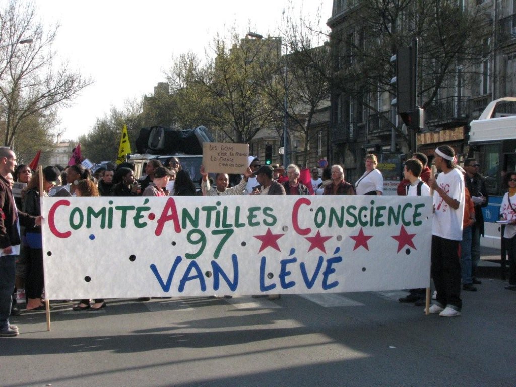 Solidarit_Antilles_Bordeaux_28-02-09_045.jpg
